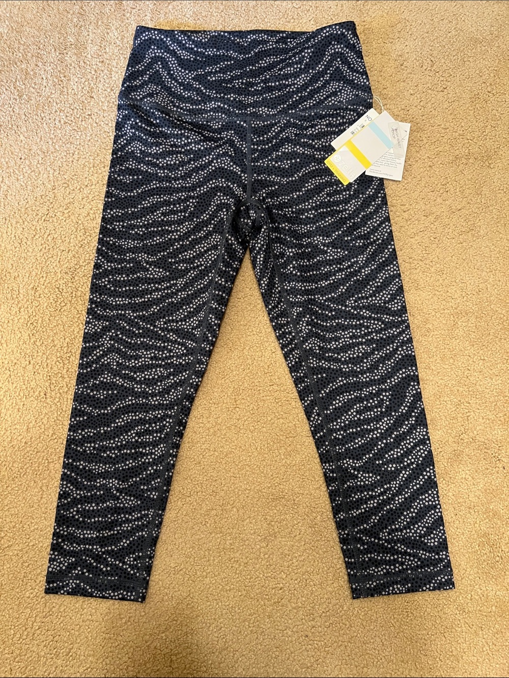 Zella Black and White Wave Dot Leggings